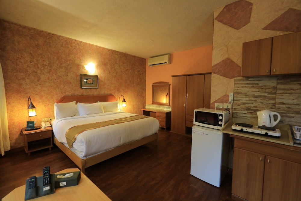 Pineland Hotel & Health Resort 17/59