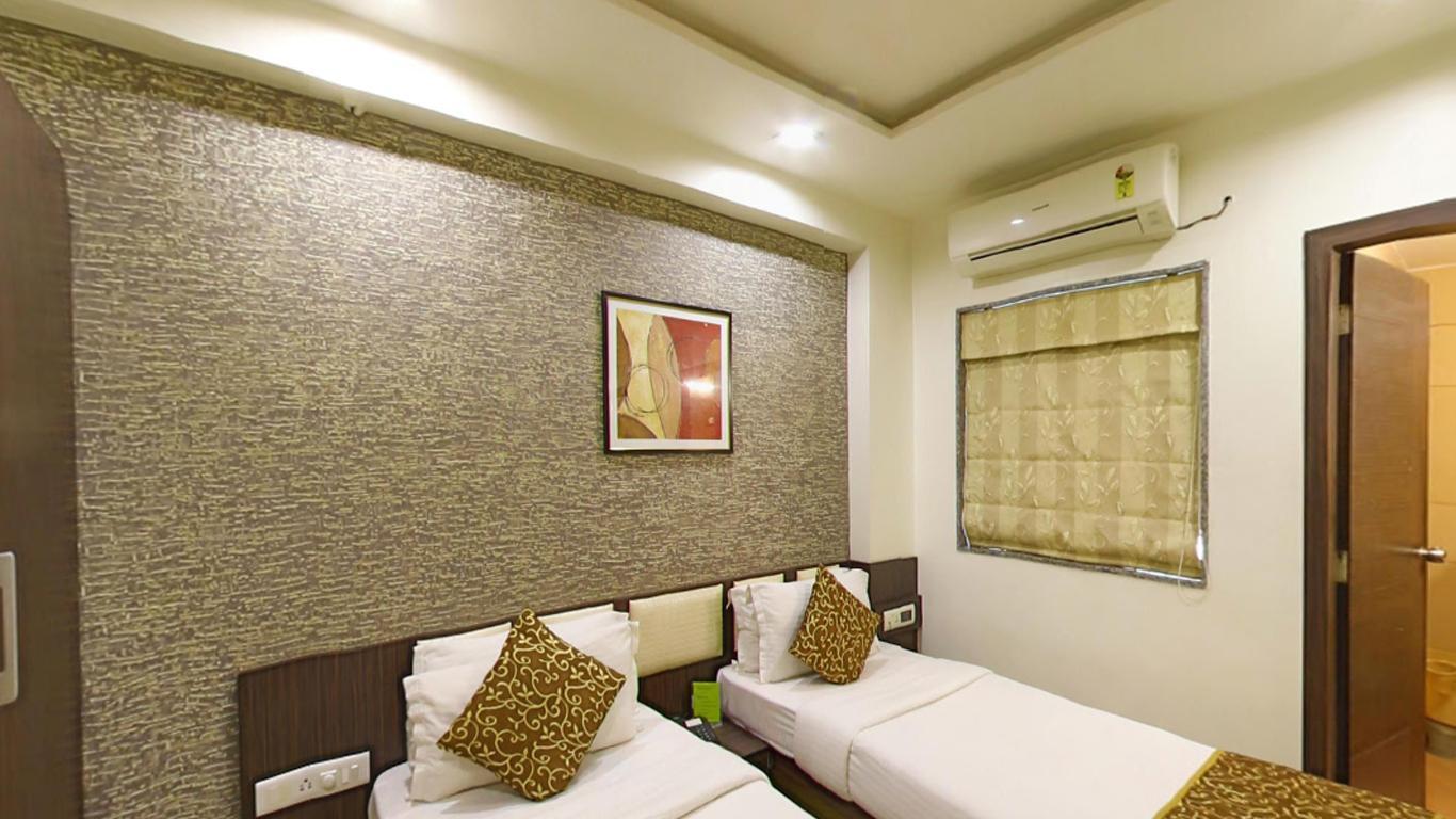 Hotel Jyoti 18/35