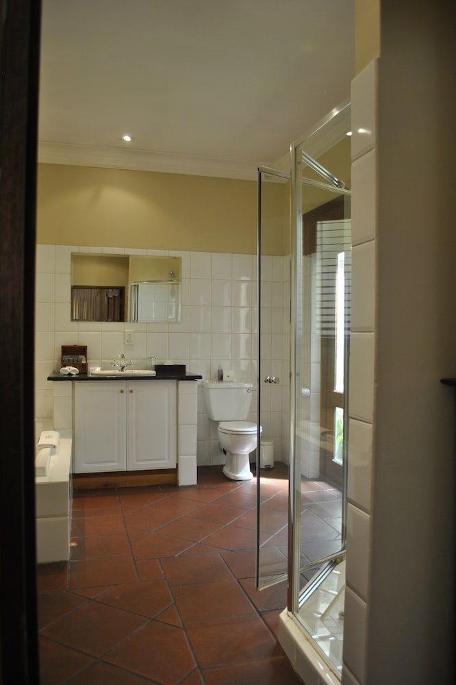 Budmarsh Country Lodge 10/55