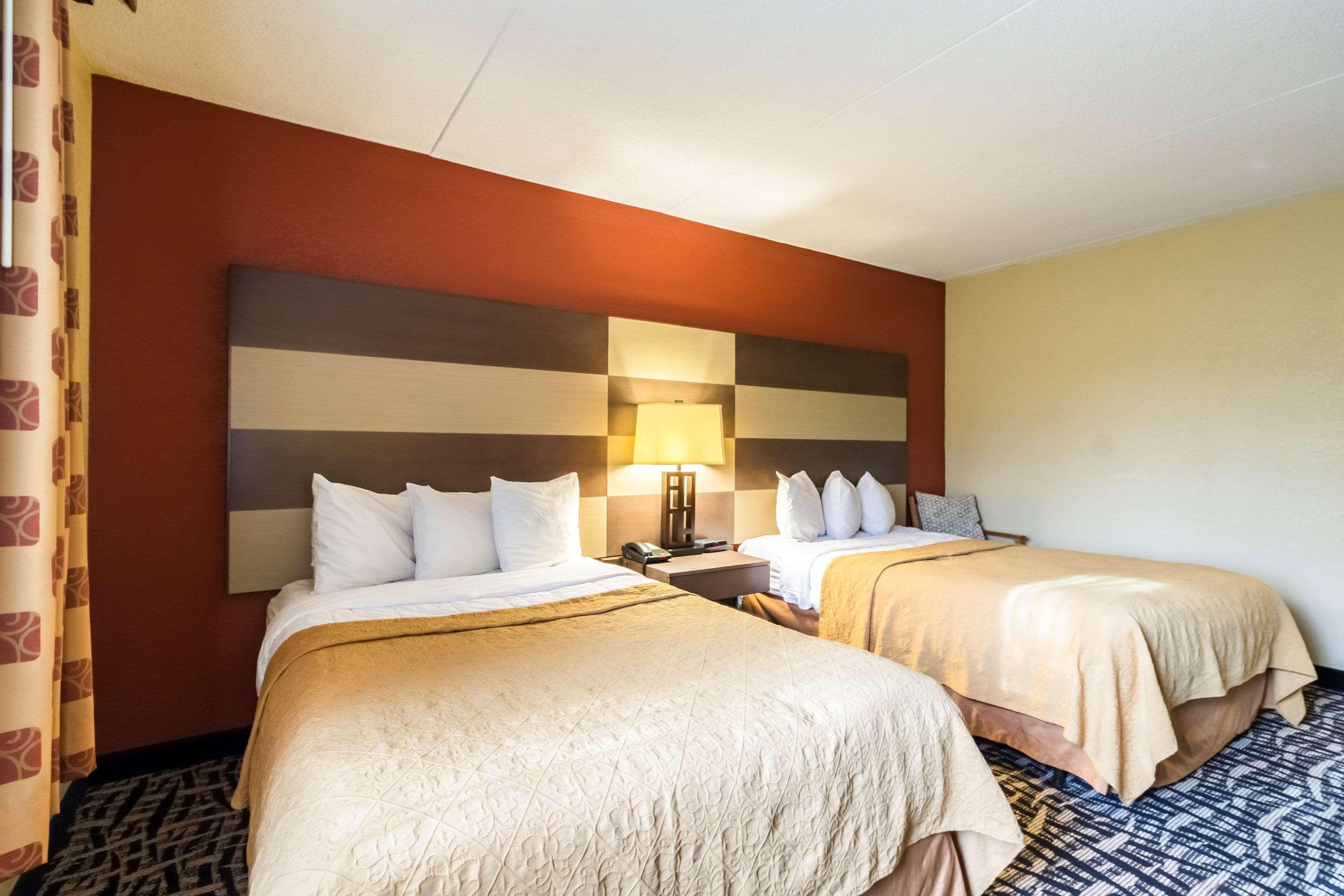 ROOM, 2 QUEEN BEDS