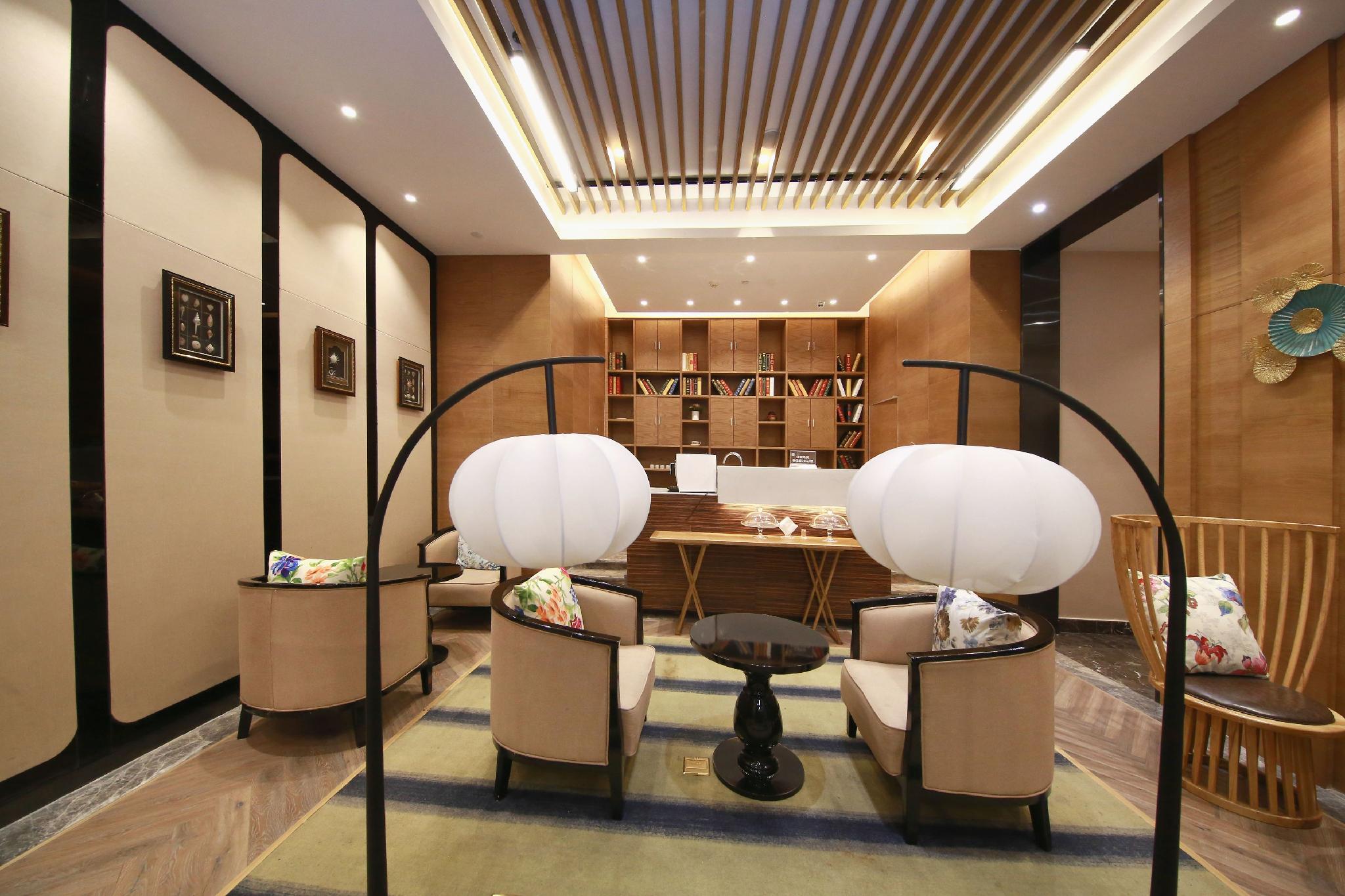 Metropolo Jinjiang Hotels (Haikou Wuzhishan Road, Riyue Duty-free Plaza) 38/52