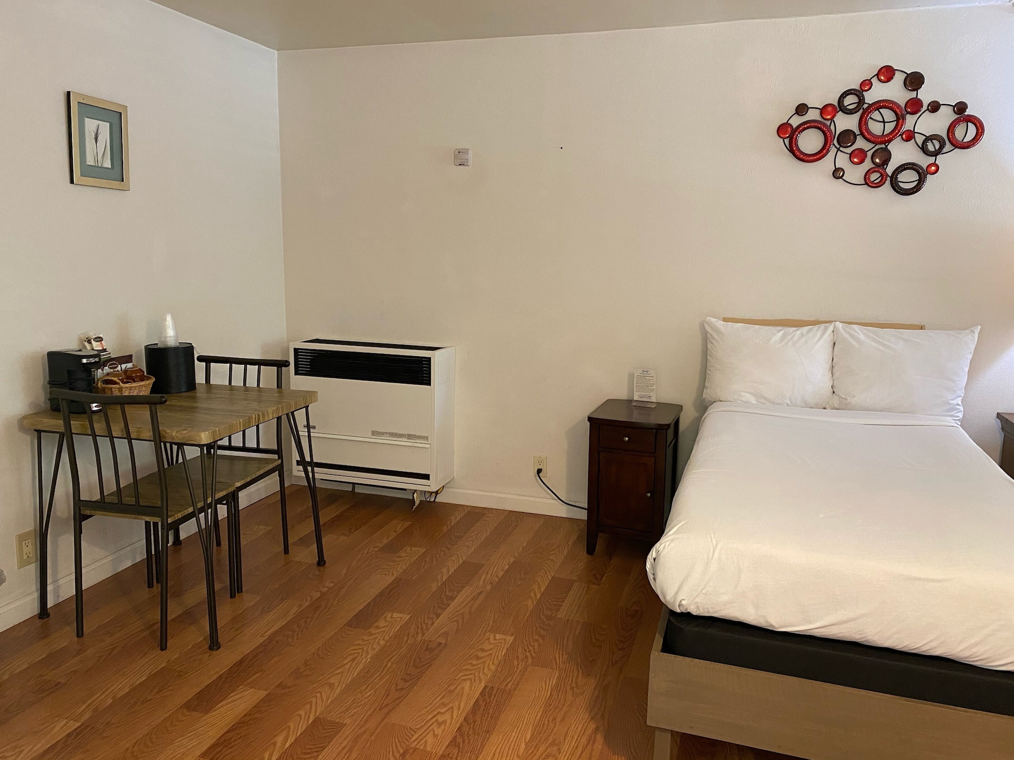 BASIC, DOUBLE BED