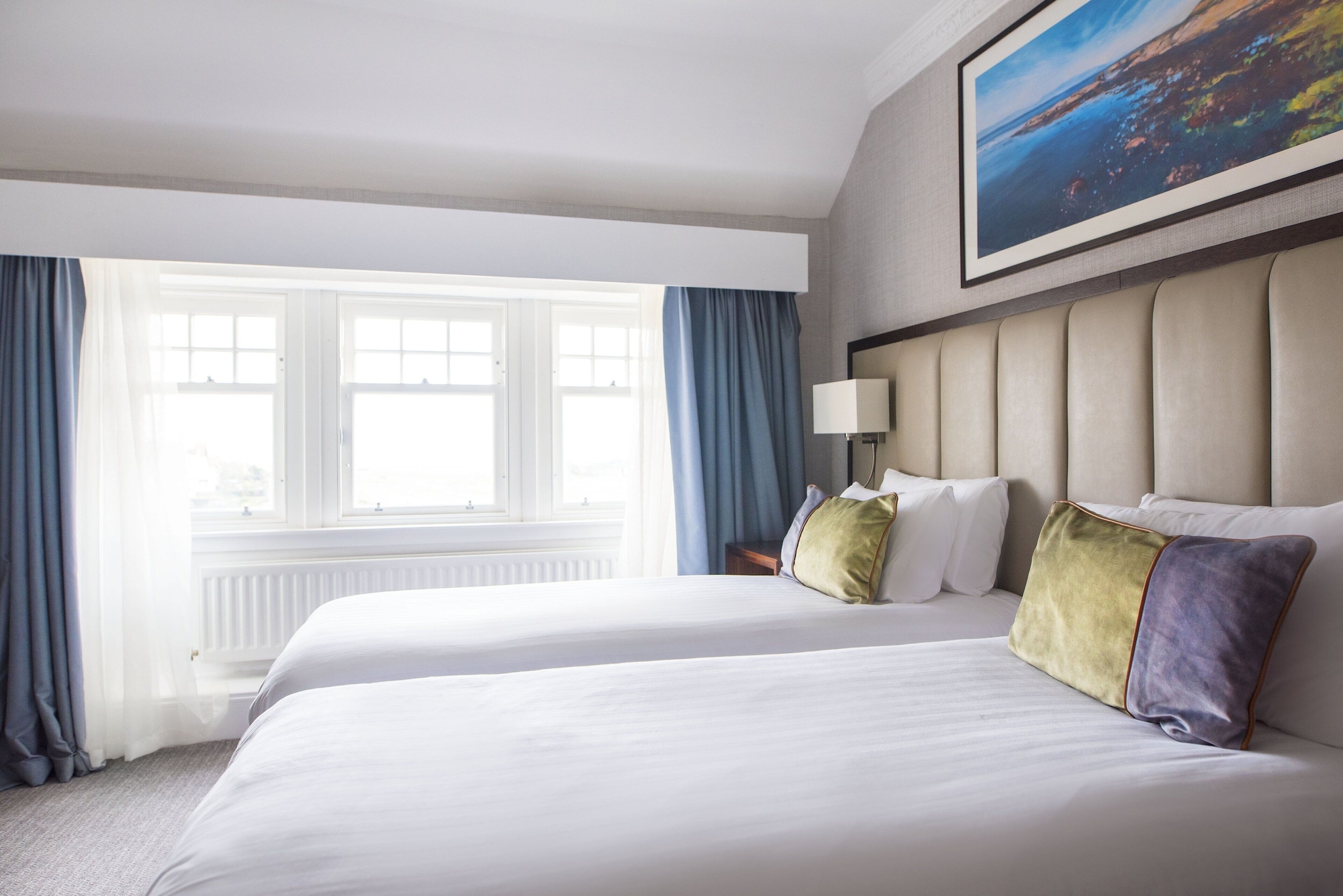 Classic, King Bed