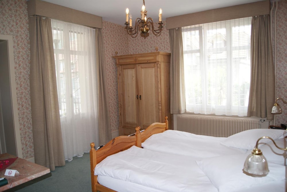 Hotel de La Paix 33/62