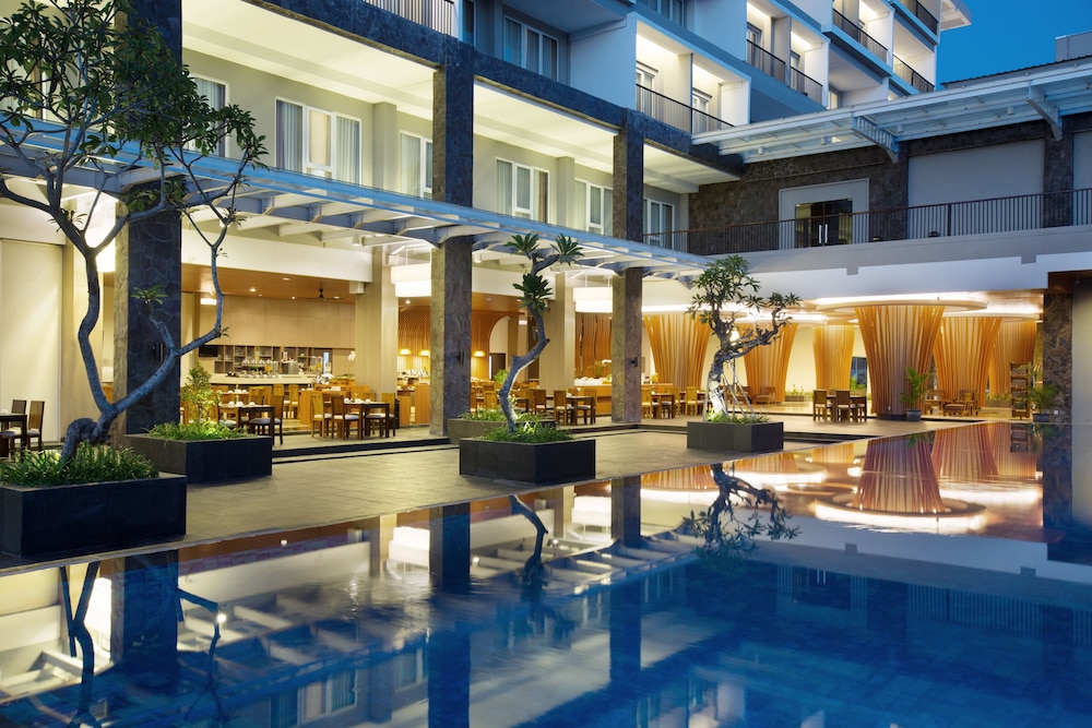 Hotel Santika Banyuwangi 4/50