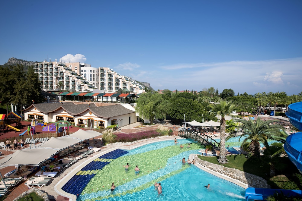 Limak Limra Hotel & Resort in KEMER