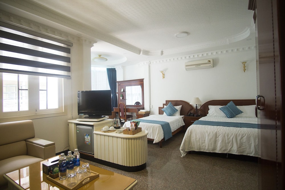 Cuu Kim Son Hotel 27/43