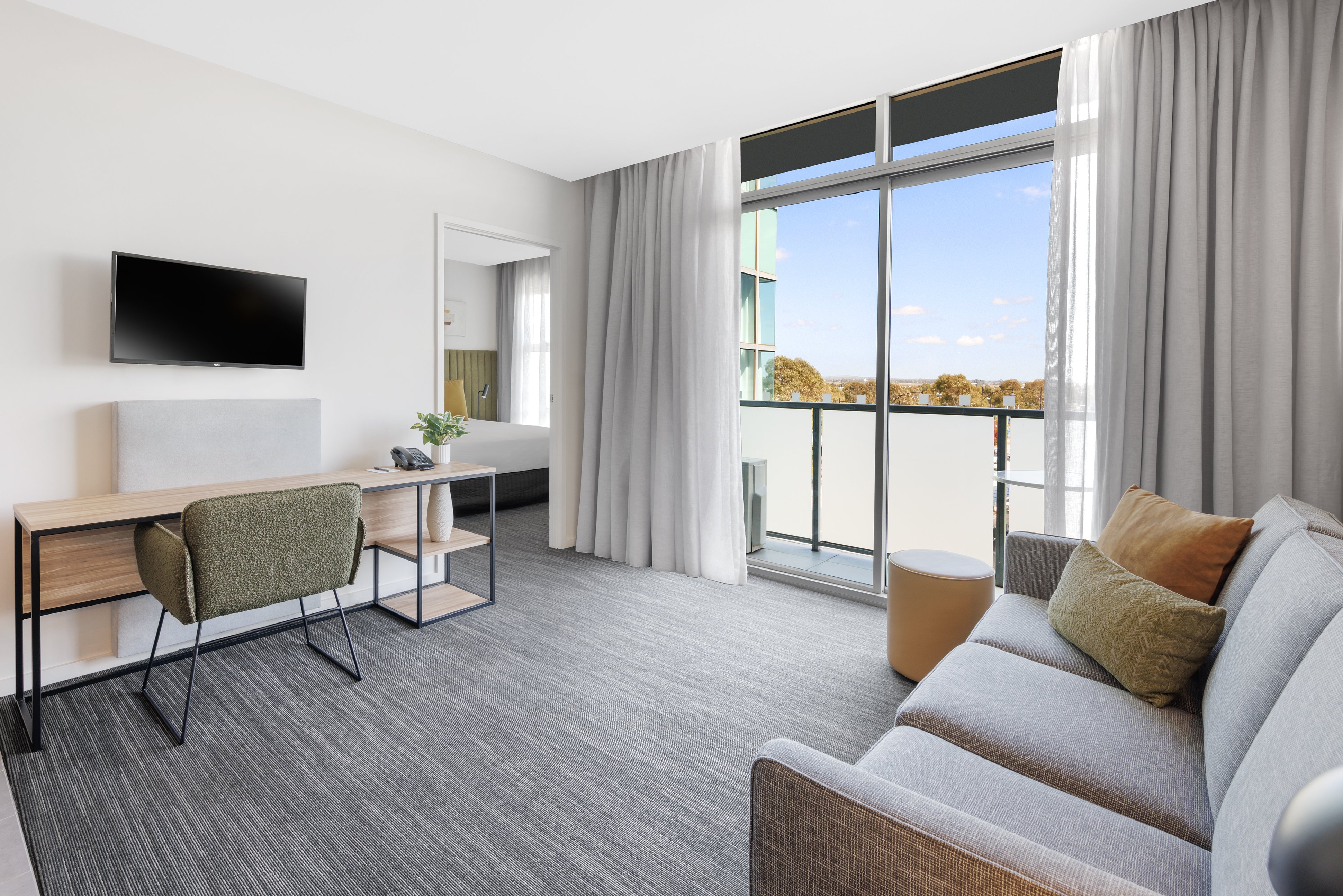 QUEST CAROLINE SPRINGS 18/33