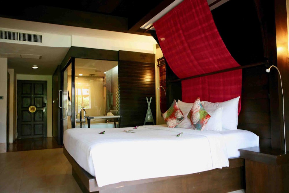 Room, Double Bed, Garden View, Deluxe Building