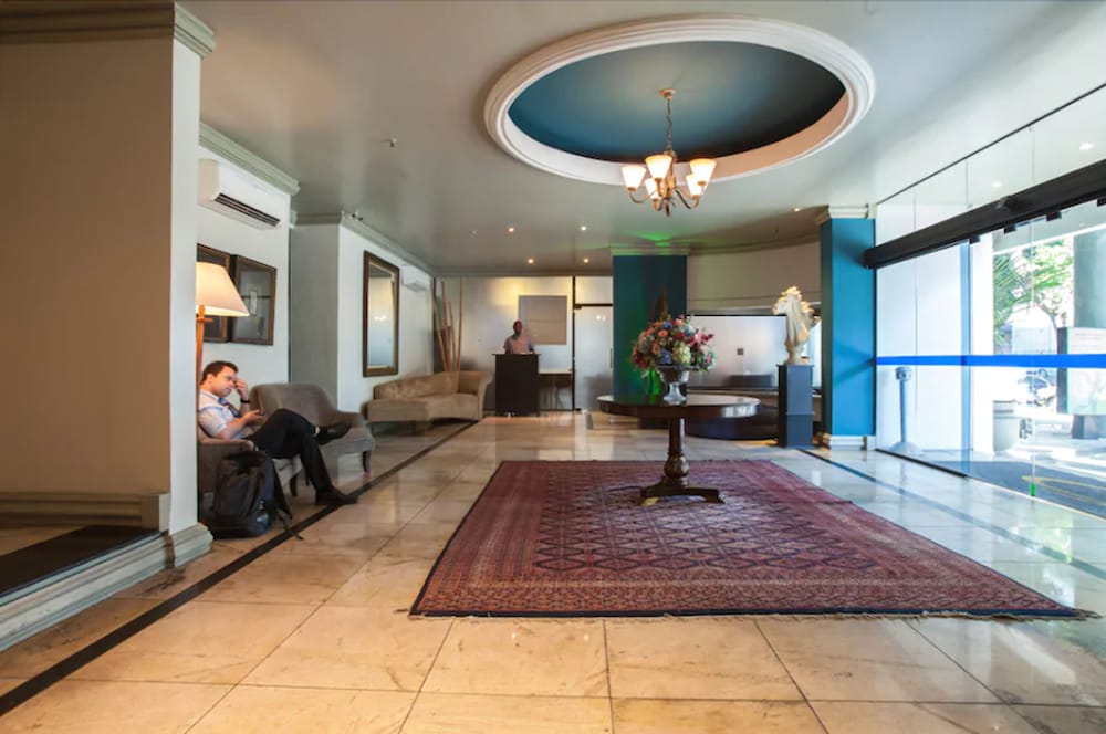 Gallant Hotel 50/67