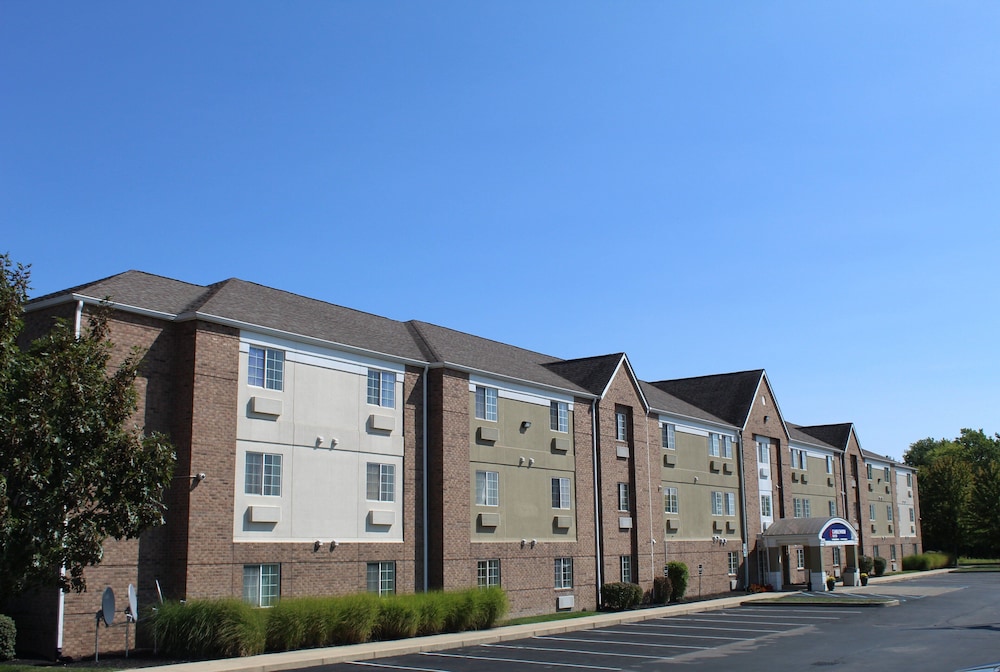 Candlewood Suites Indianapolis - South 67/77