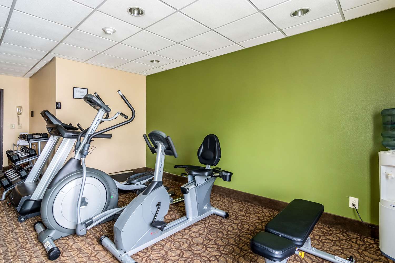 Comfort Inn & Suites Panama City North 25/32