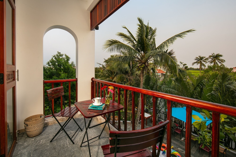 Hoi An River Palm Villas 51/64