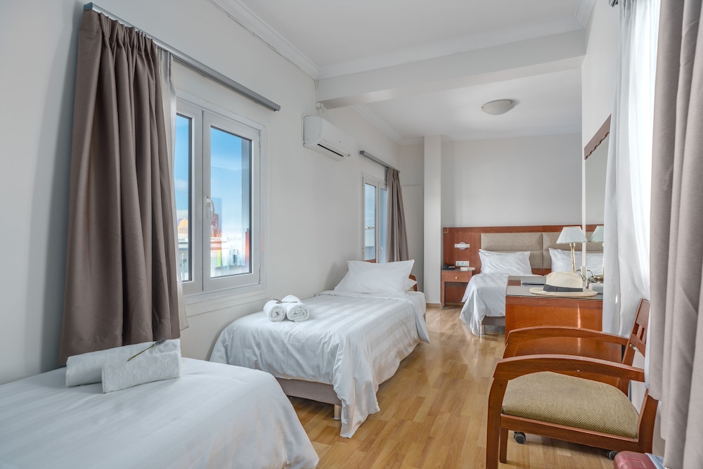 Attalos Hotel 14/48