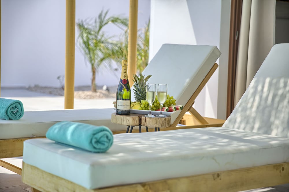 Alia Luxury Suites and Spa 154/169
