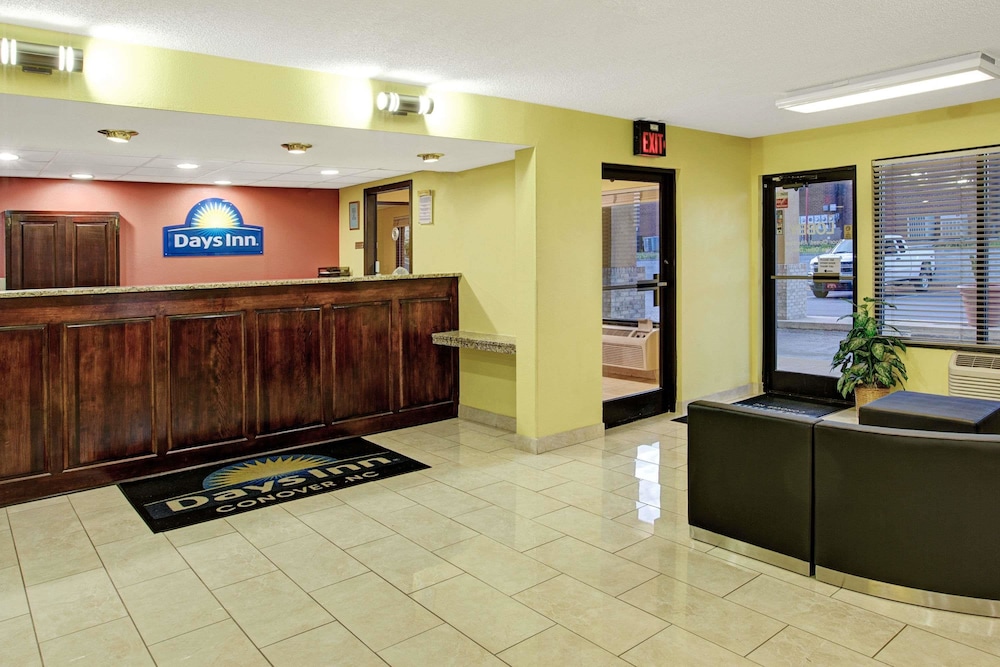 Days Inn By Wyndham Conover-Hickory 9/33