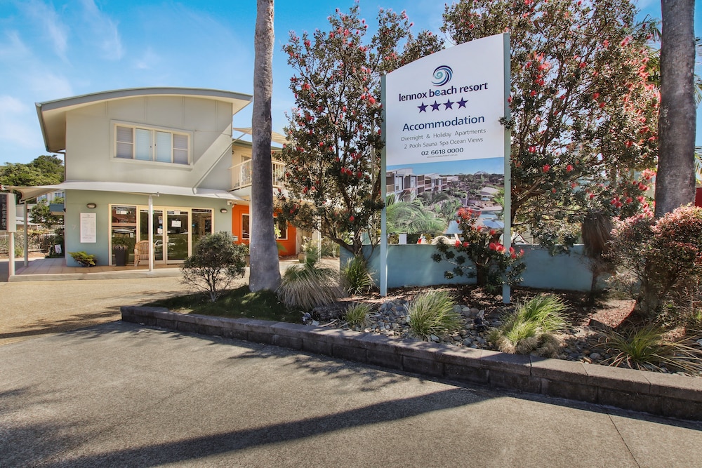 Headland Beach Resort 1/69