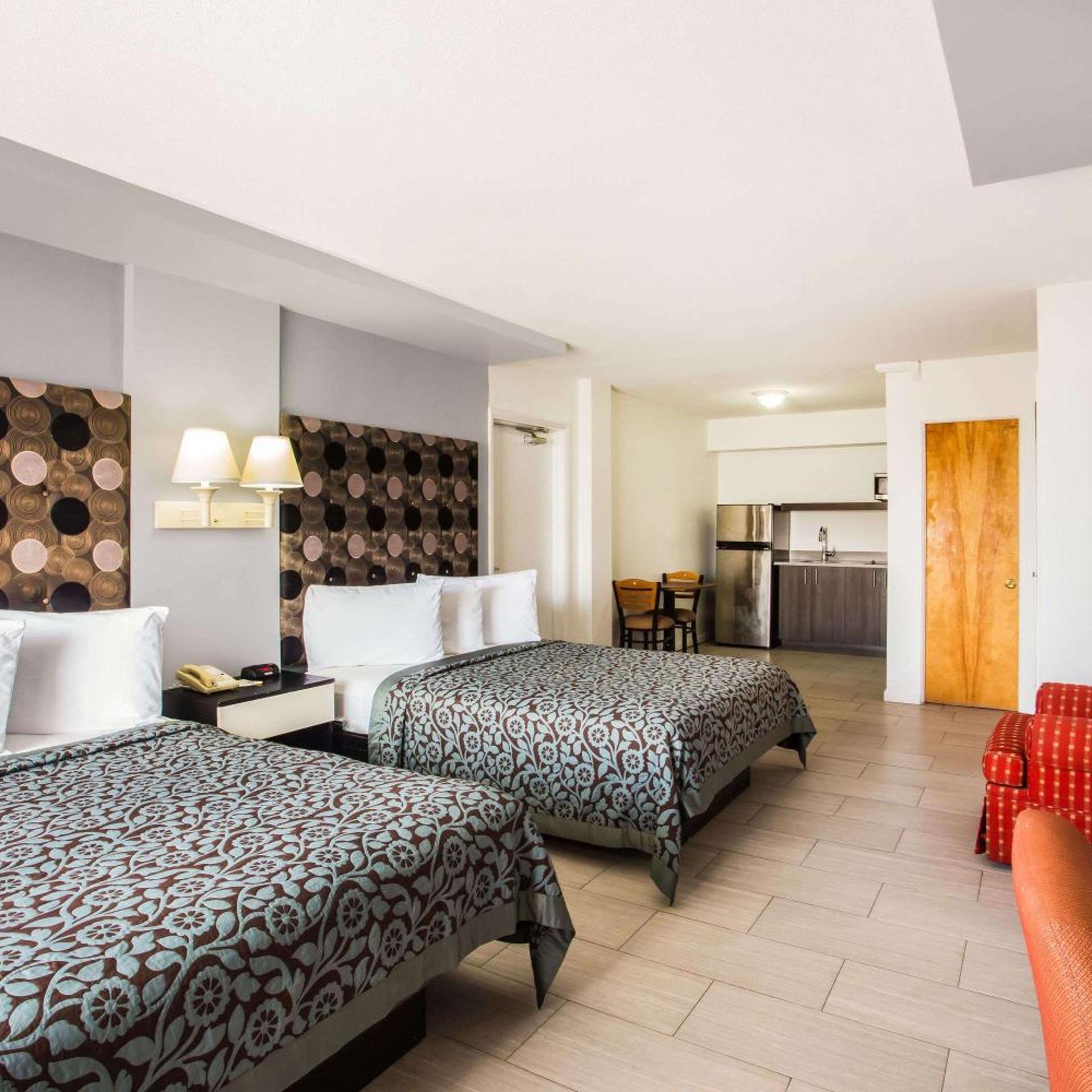 Room, 2 Queen Beds, Arya Blu Inn and Suites (Ex Days Inn Ormond Beach Mainsail Oceanfront) 2/8
