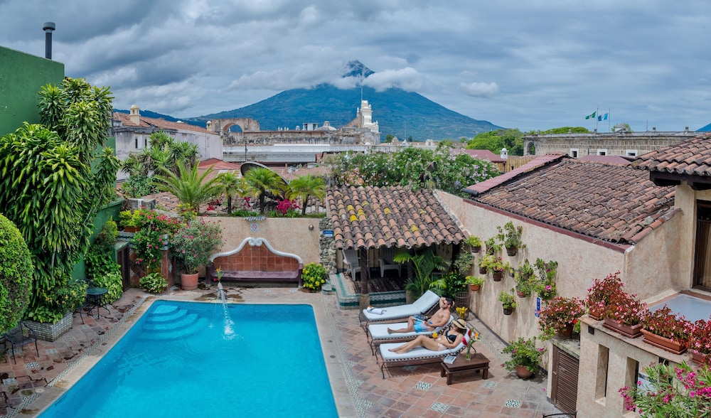 Casa Del Parque Hotel 44/50