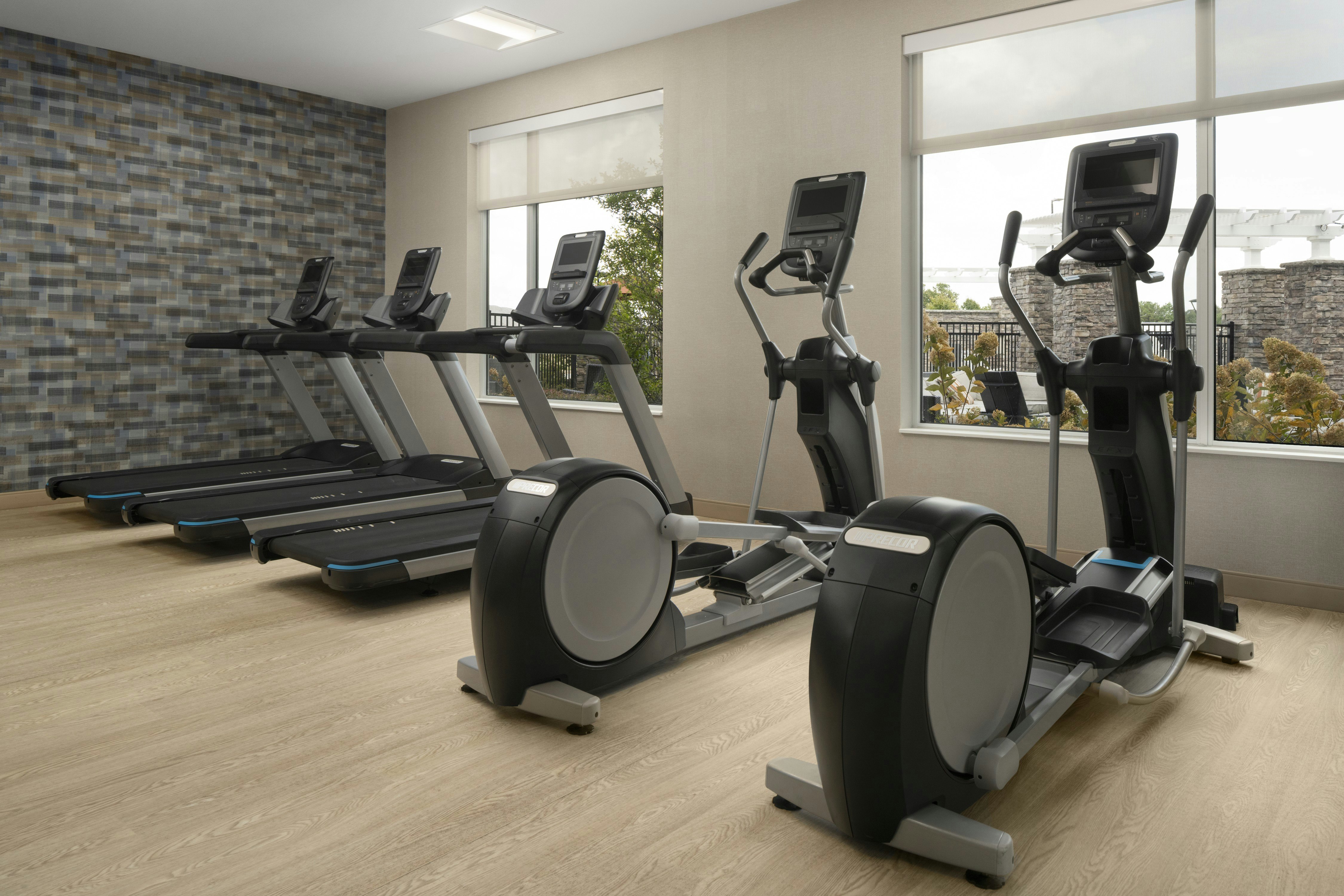 DoubleTree by Hilton Greenville Woodruff Road 24/40