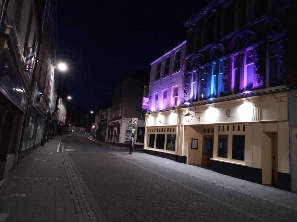 The Queensberry Hotel And Restaurant Ltd 1/36