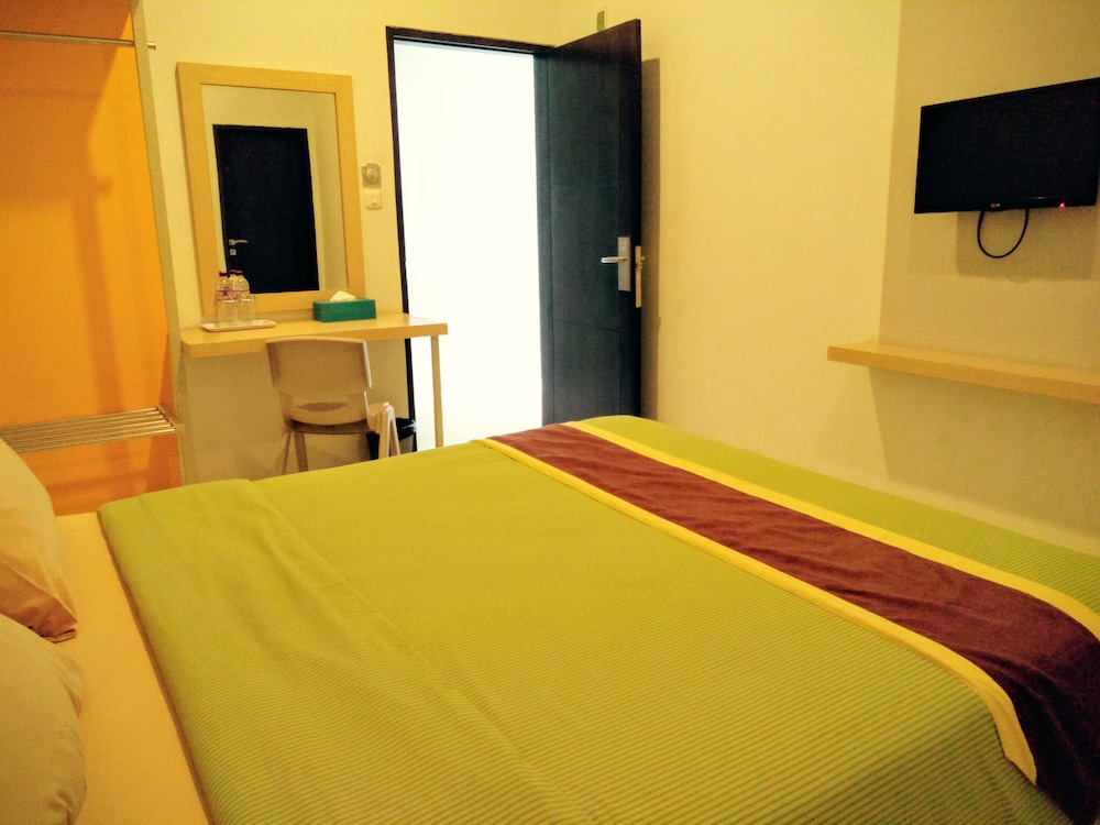 Sentra Inn Bandung 9/18