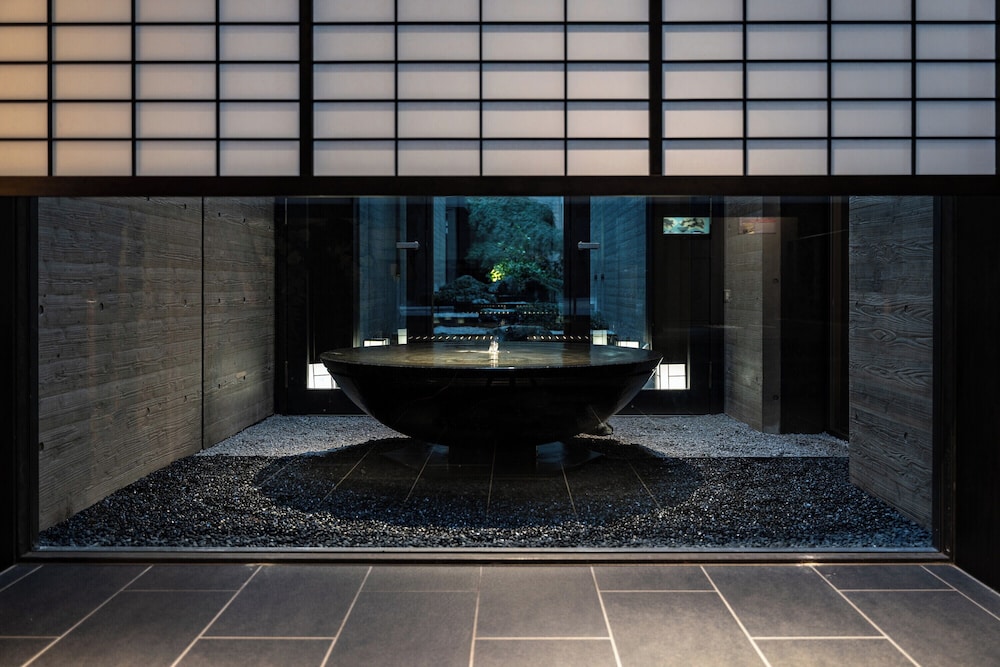 Hotel Vista Premio Kyoto Nagomitei 36/65