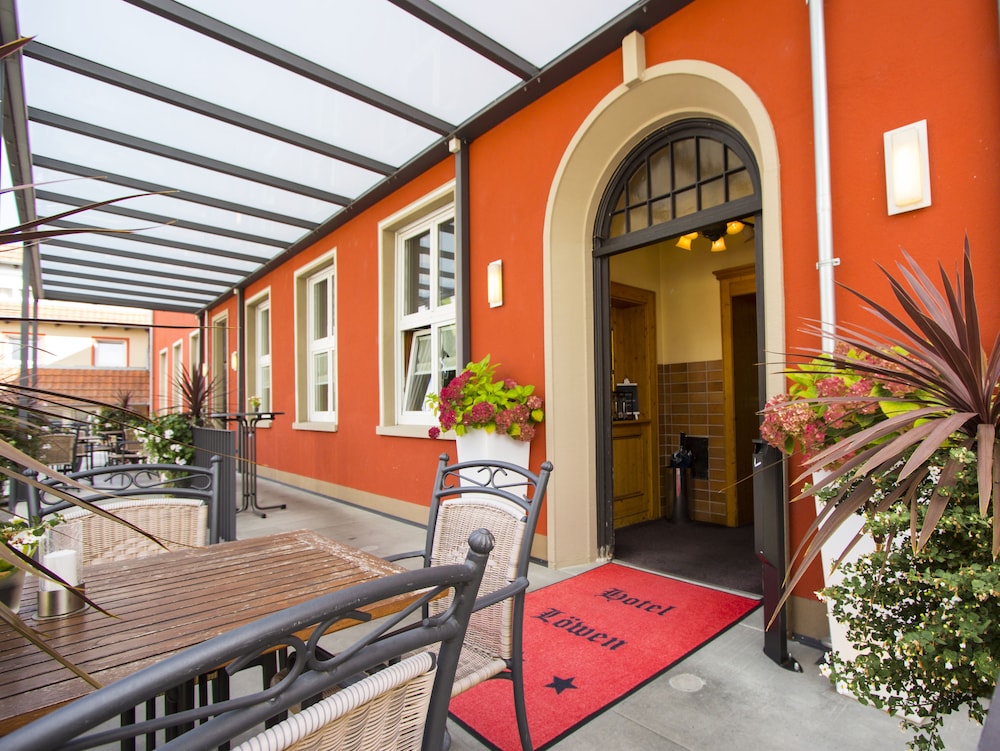 Hotel Restaurant Löwen 18/38