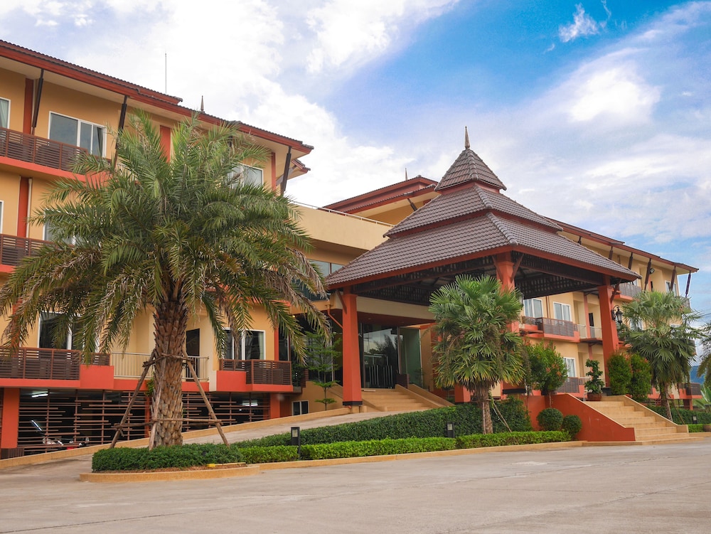 The Phufa Waree Chiangrai Resort 4/50