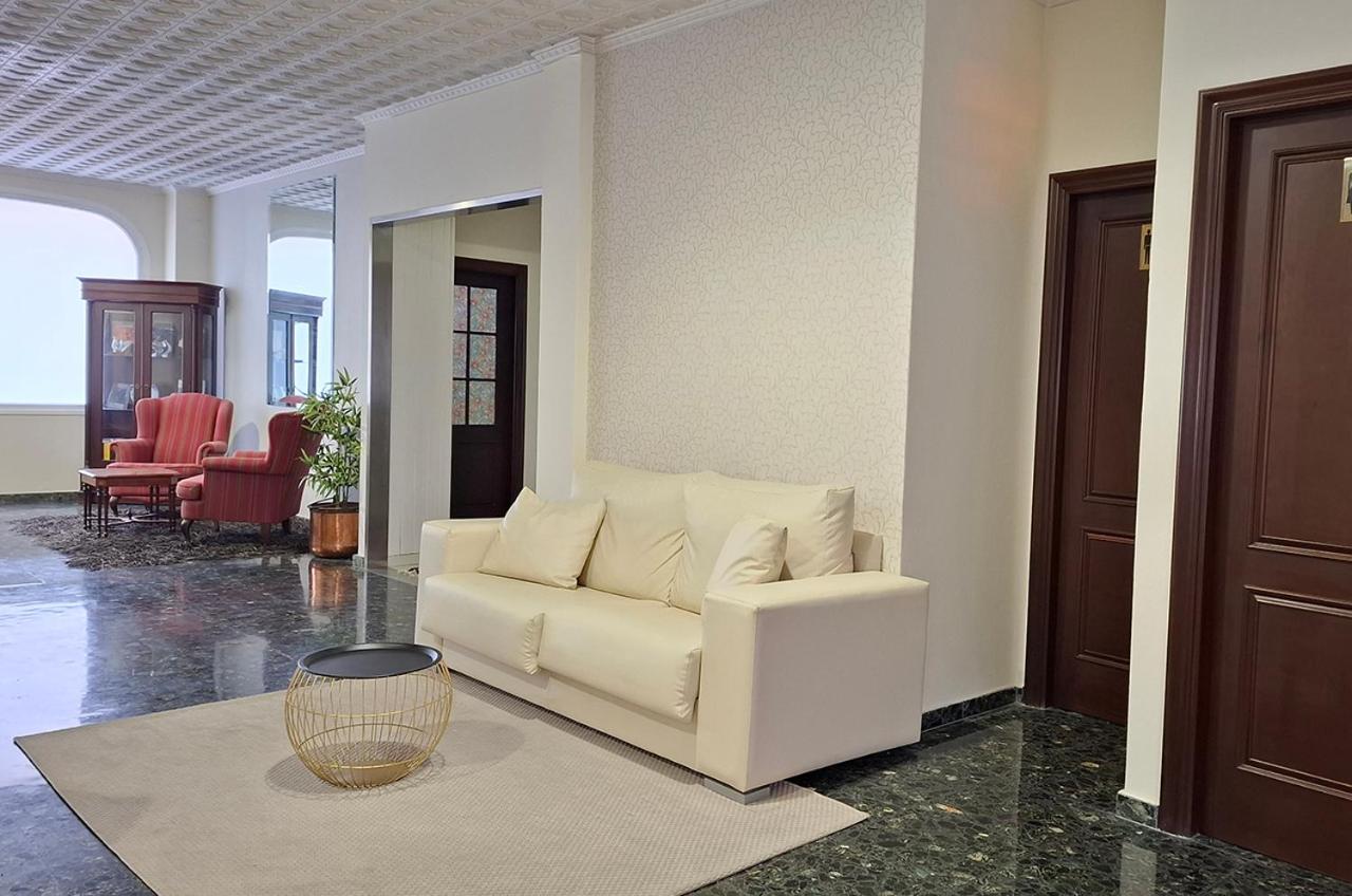 Hotel Cervantes 17/24