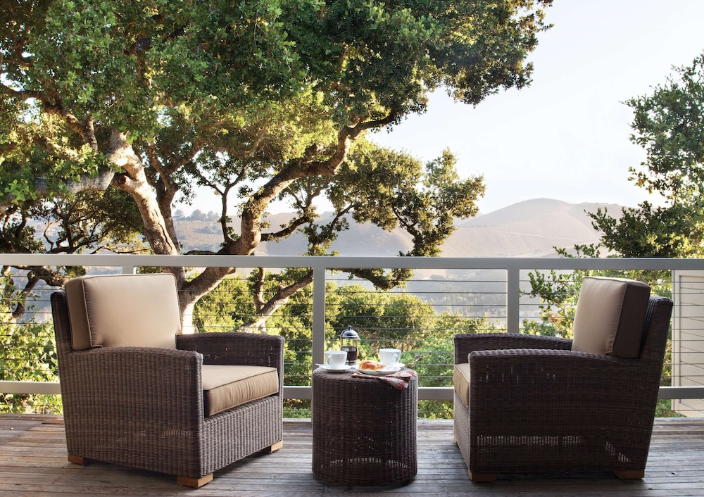 Carmel Valley Ranch 55/76