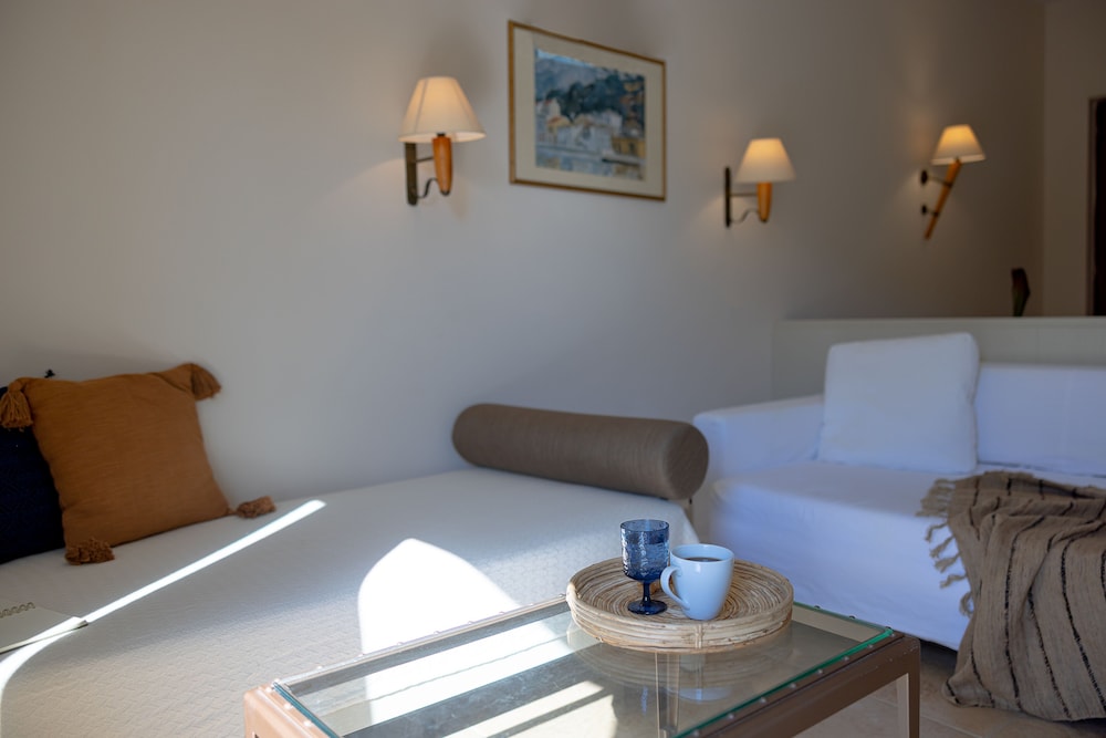GRAND BAY BEACH RESORT KOLYMBARI 31/72