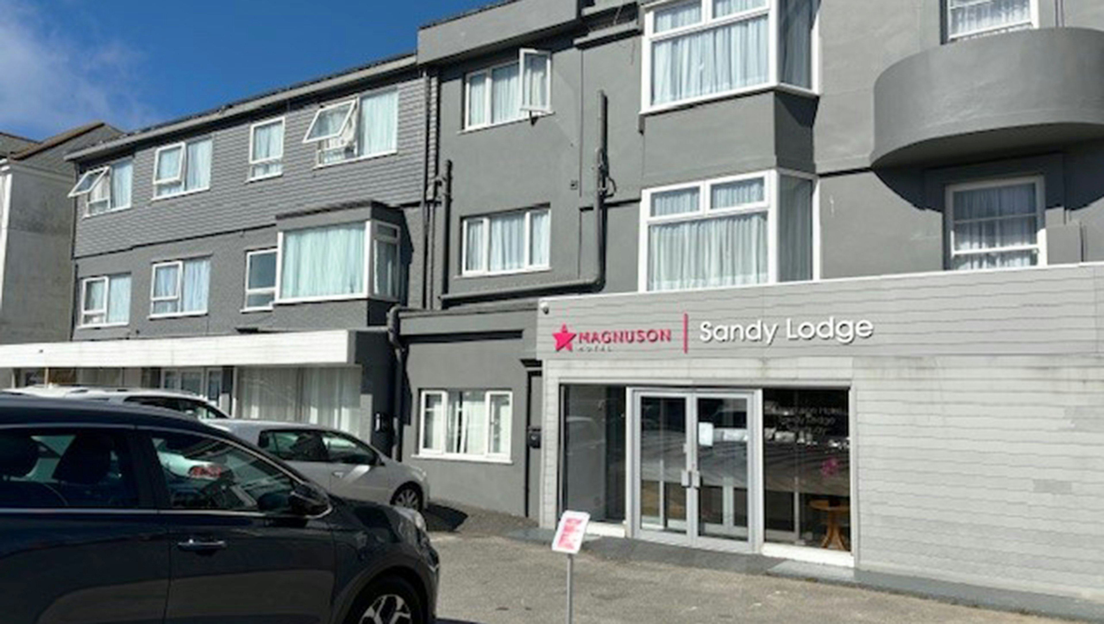 Magnuson Hotel Sandy Lodge Newquay 44/53