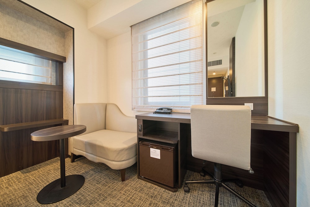Jr West Group Via Inn Umeda 39/44