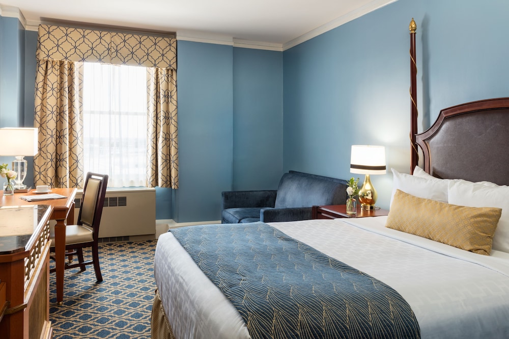 Francis Marion Hotel 10/65