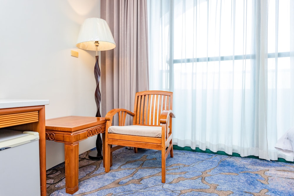 Yaling Hotel 26/40