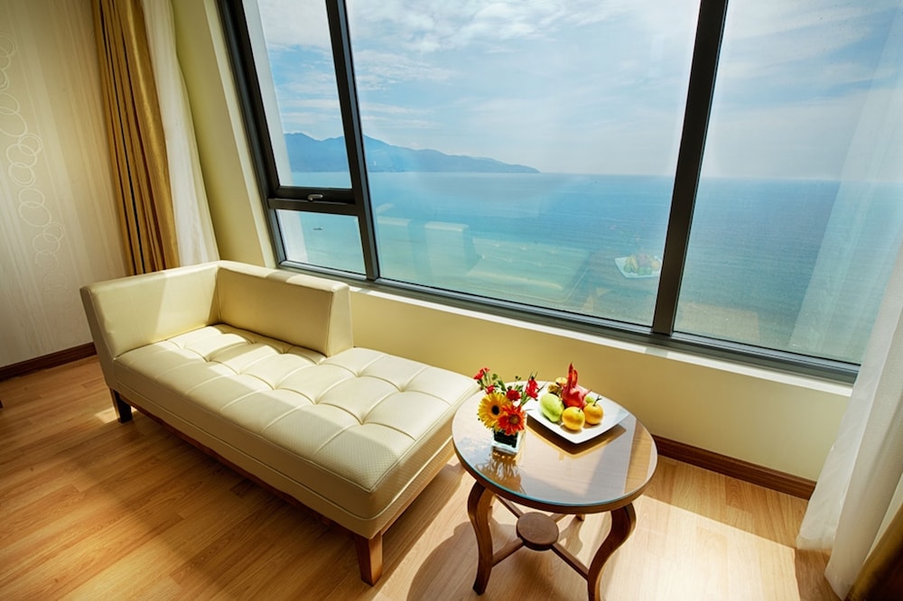 Serene Beach Hotel Danang 27/69