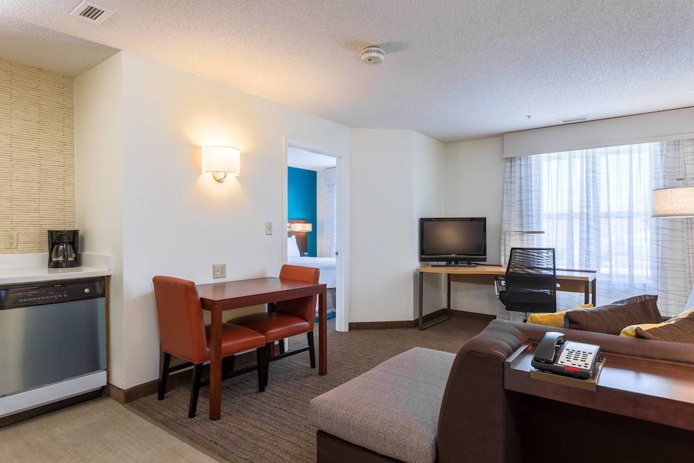 Residence Inn Rocky Mount 18/37