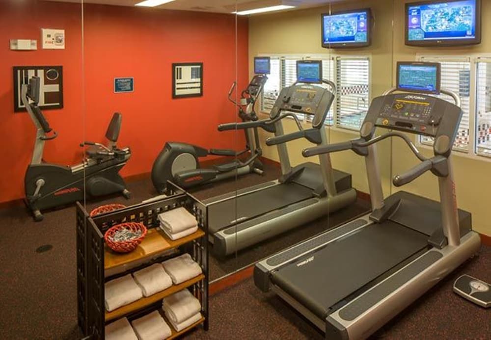 Towneplace Suites By Marriott Bentonville Rogers 27/44