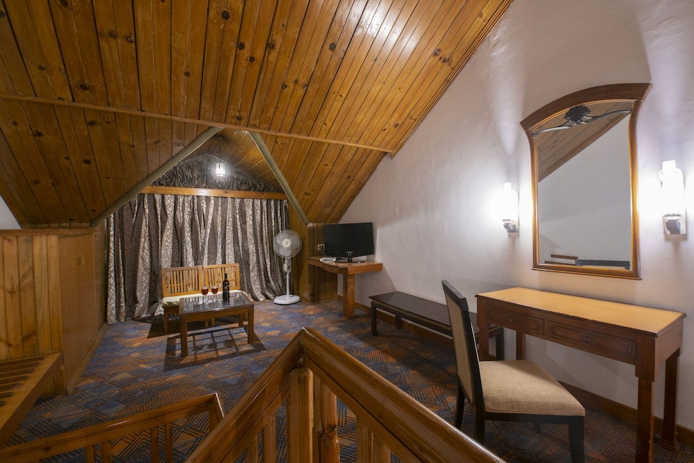 Mastiff Grand Manali Resort 28/50