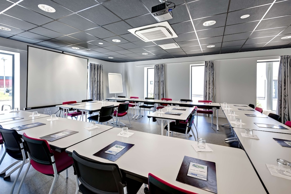 Brit Hotel Vendee Mer 29/33