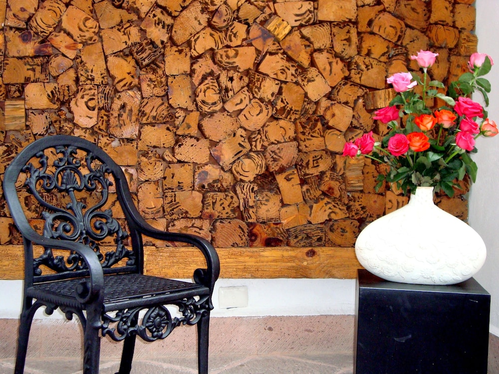 EL SERAFIN HOTEL BOUTIQUE 50/80