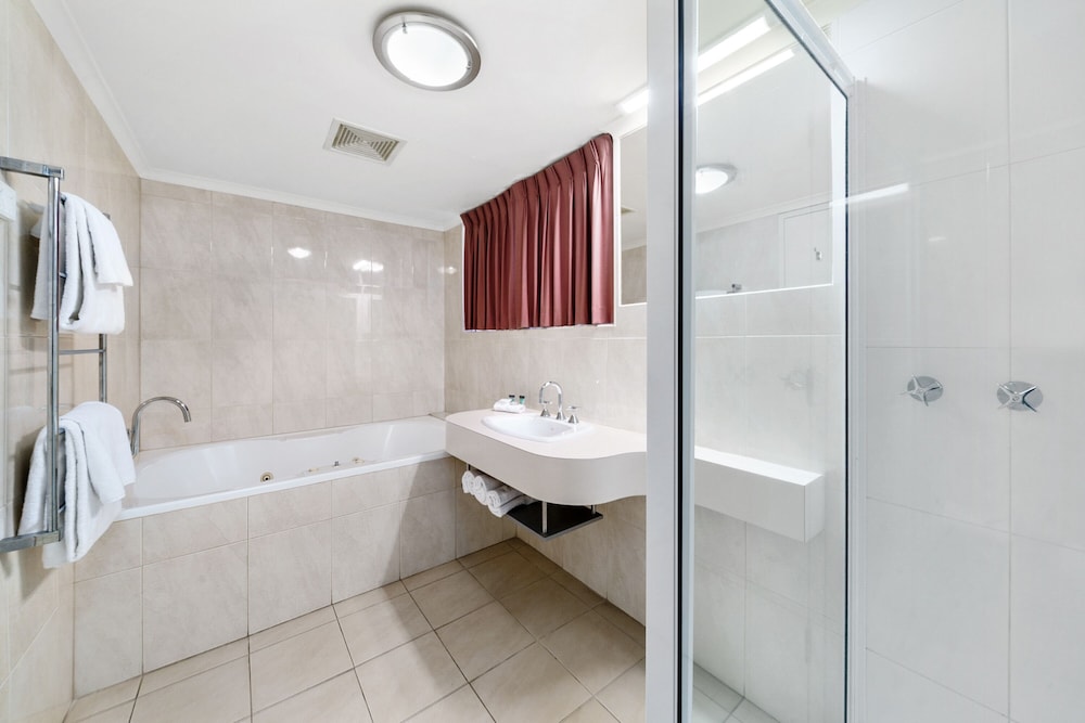 Best Western Warby Lodge Motor Inn 11/27