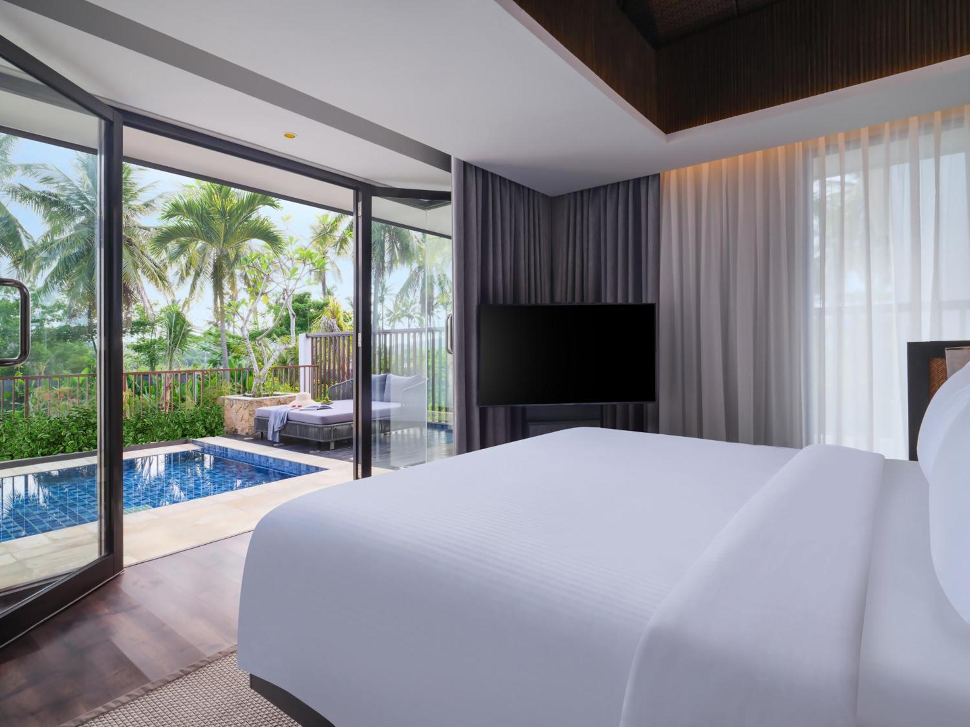 Garden, Suite, King Bed, Sun Deck, Plunge Pool