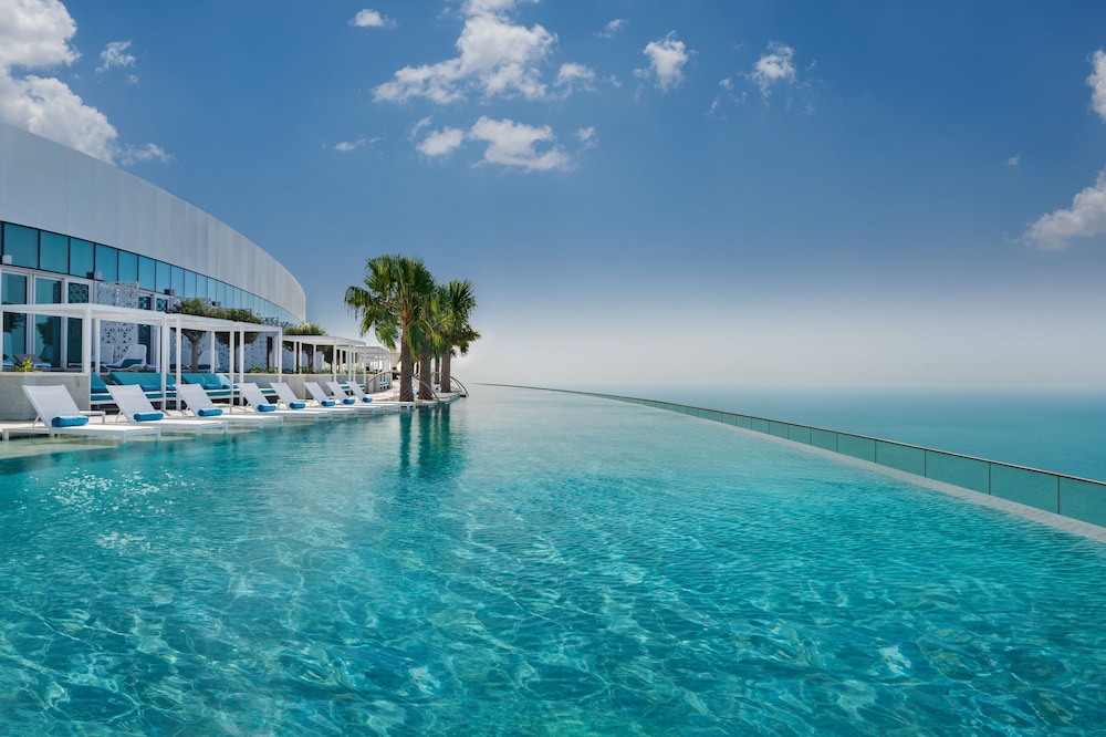 Address Beach Resort 53/78