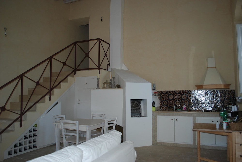 Borgo del Carato 13/47