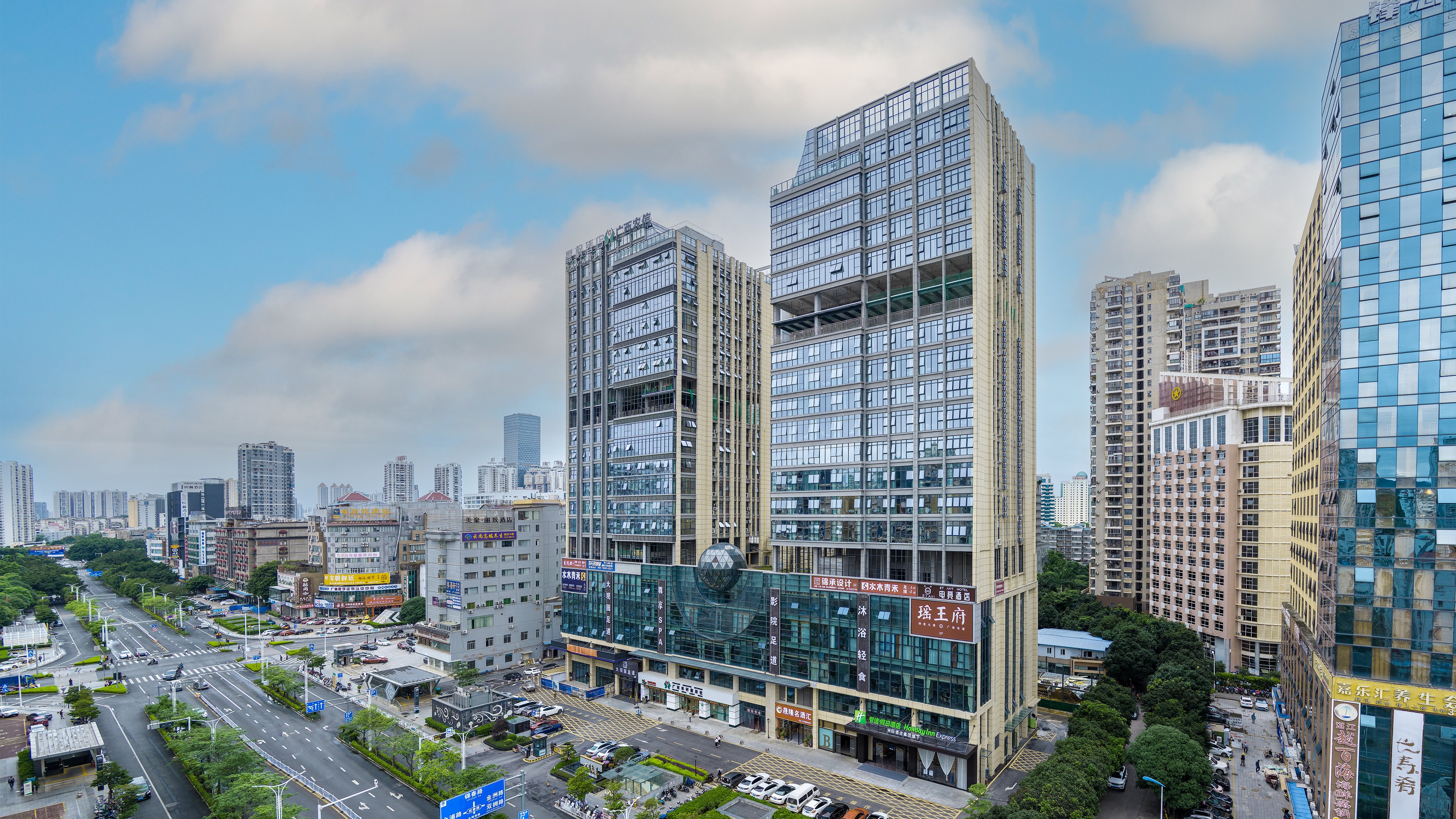 Holiday Inn Express Nanning Convention and Exhibition 3/24