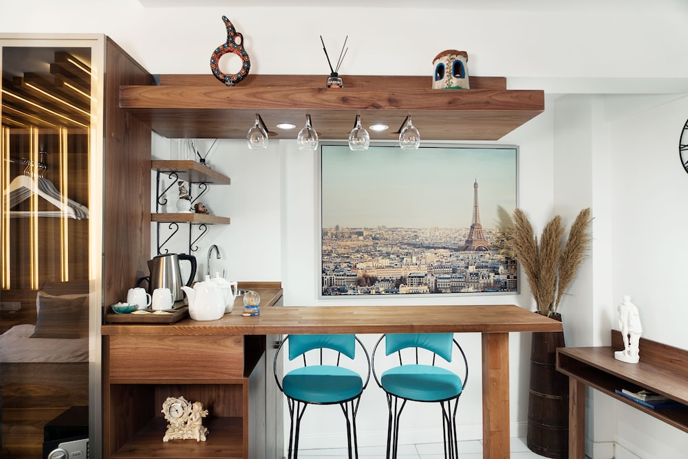 Taksim Yazici Residence 8/68