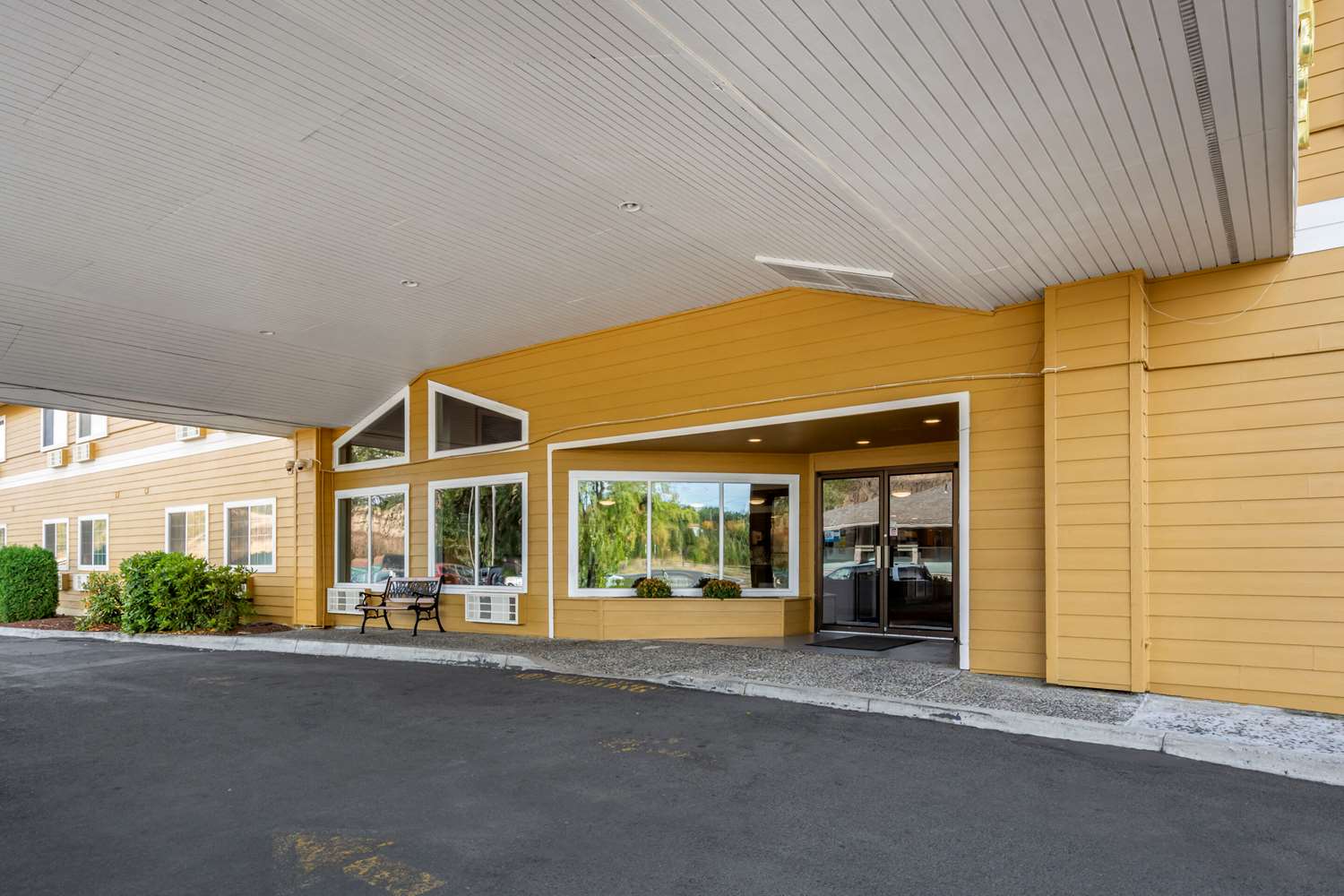 Quality Inn Paradise Creek 38/43