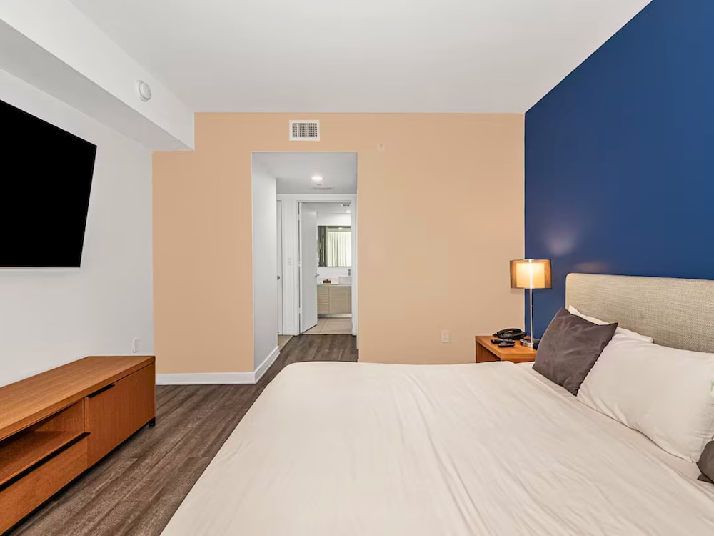 Beachwalk Elite Hotels Resorts 36/50